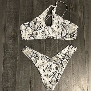 SHEIN Snakeskin Print Bikini